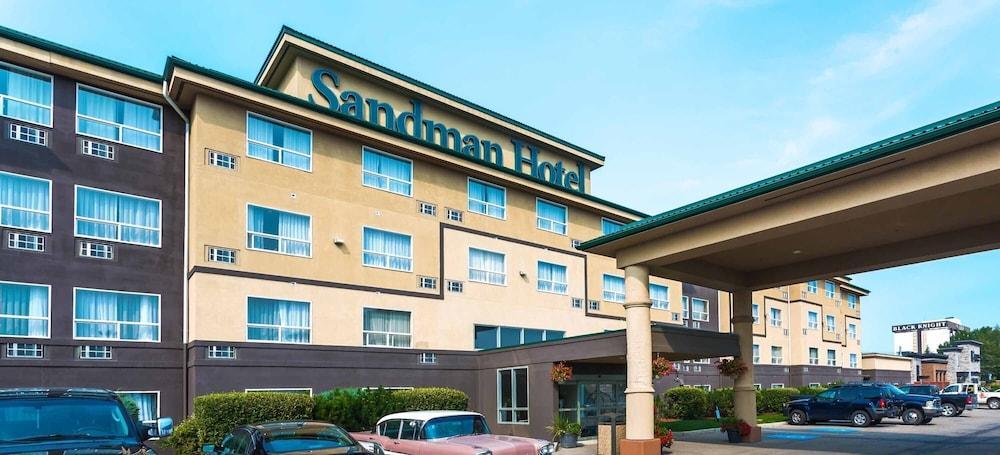 Sandman Hotel Red Deer Bagian luar foto