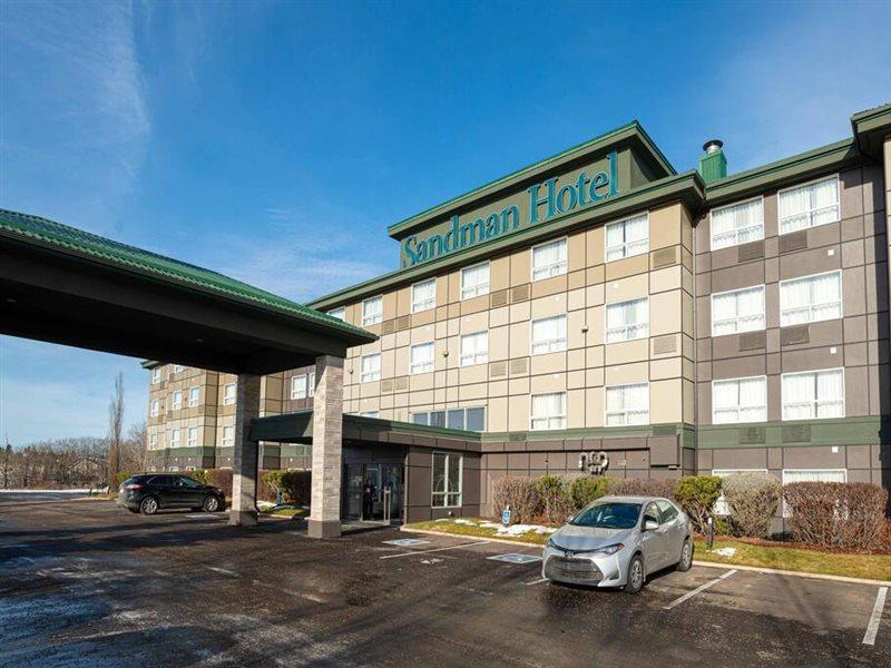 Sandman Hotel Red Deer Bagian luar foto